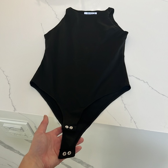 Black bodysuit - Picture 3 of 3